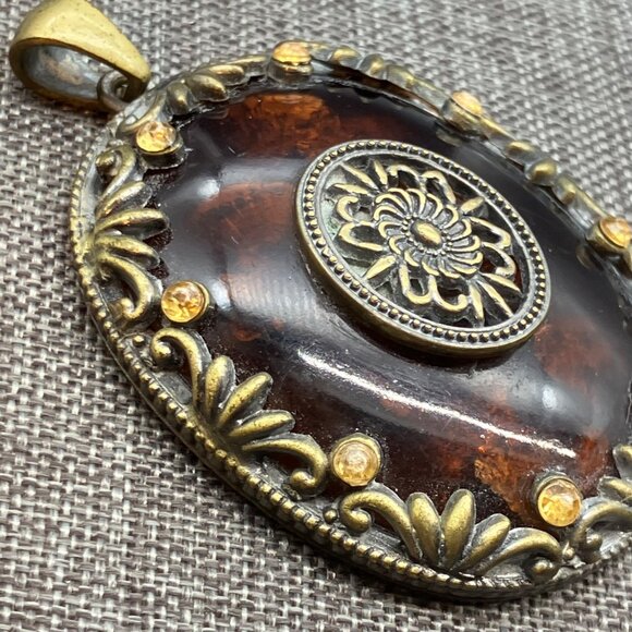 Vintage Bohemian Statement Pendant Amber Indian Tribal Brass Resin Rhinestone - Picture 3 of 7